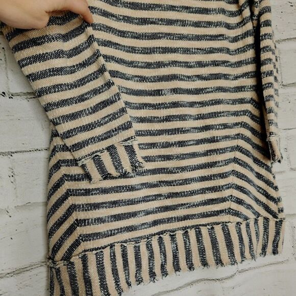 Soft Surroundings Women's Sweater Striped Marina Pullover Nautical Medium - Picture 8 of 11